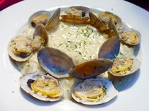  蛤蜊奶油燴飯 