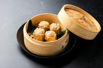  4 dried scallop shumai 
