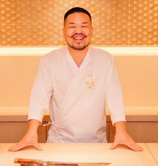 梅田Ushimitsu_近重 泰輔