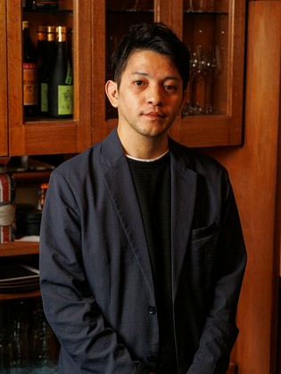 Bar Lounge One For 縁縁_上原 健人