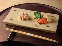  사계절의 식재료로 물들이는 “계절 요리” 