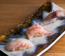  Chef's Choice Nigiri - the delicious flavors of seasonal fish in each piece. Guests can enjoy delicious seafood 