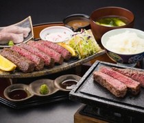  尽情享受顶级A5和牛的极致美味“特级A5和牛牛排” 