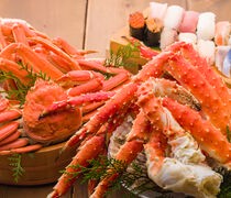  品味極致美味，螃蟹與壽司的饗宴『90分鐘壽司、帝王蟹與雪蟹吃到飽』 