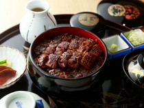 Unagi Hitsumabushi Bincho Mitsukoshi Ginza Location_Delicious three times over! When in doubt, try the classic menu item "Premium Eel Hitsumabushi"