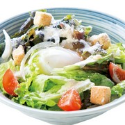 Chanko Sakaba Edosawa Ryogoku-Ekimae Branch_Caesar salad with soft-boiled egg