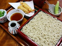 Hagi no Chaya_"Tempura Soba" with two shrimp tempura