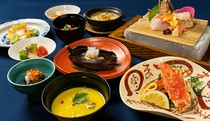 Kyodo Ryori Tei Sugi no Me_"Crab Kaiseki" is very popular among crab lovers