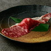   烤肉Motoyama  新宿店_大牛腩一把