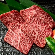   烤肉Motoyama  新宿店_神户牛三角玫瑰