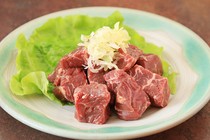 Sumibi Yakiniku Himawaritei_Cubed skirt steak *Manager's recommendation