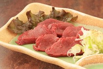 Sumibi Yakiniku Himawaritei_Raw horse meat