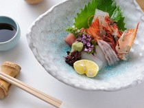 Fudozaka Kikuchi_Sashimi and Today's Fresh Fish Platter