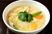 Takeya Gyuuniku-ten_Vegetable and egg soup made with Matsusaka beef soup