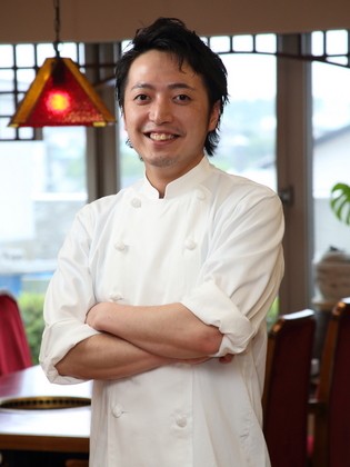 Korean Imperial-style Restaurant Youngdong_ENDO KEISUKE