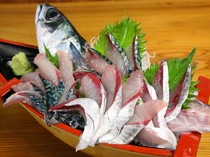 Amimoto_The most popular dish is "Mackerel Sashimi"