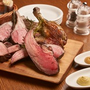 Aoyama Spain Bar El Vuelo_Beef, pork, venison, ostrich, duck, and wild boar carefully grilled over charcoal