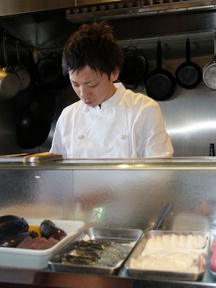 Aoyama Spain Bar El Vuelo_OTAKE KOETSU
