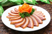 Taiwanese and Chinese Restaurant Kokien_Domestic duck smoked with tea leaves