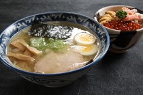 Hakodate Asaichi Aji no Ichiban_Ramen Sanshoku (tricolor) bowl set