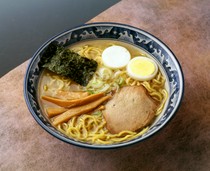  Salt ramen 