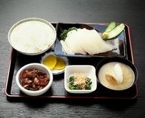 Hakodate Asaichi Aji no Ichiban_Squid sashimi set meal