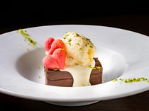 
                        Don Mangione di Napoli_Rich chocolate terrine with pistachios and vanilla ice cream