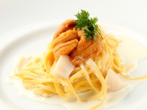 Ristorante Il Bambinaccio_Scallops and Fresh Sea Urchin (from Hakodate) in Cream Sauce with Linguini