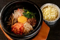 Yakiniku Tarafuku Suzuka Chuo-dori-ten_Stone-grilled cheese bibimbap