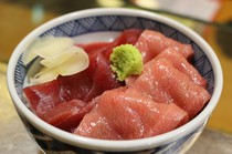 Otaru Takeno Sushi_Medium fatty tuna rice bowl