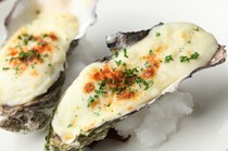 Oyster & Spanish Italian Bar Spiral_Oysters baked with gorgonzola cream