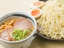 Hakata Chuka Soba Marugen_The light and delicious "Flat Noodle Tsukesoba"