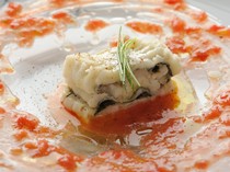 Aroma Fresca_"Steamed Conger Eel with Herbs and the Aroma of Fresh Tomatoes" is a product of repeated trial and error