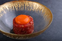  牛肉 牛肉 yukhoe 