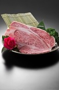 包廂燒肉　亞李蘭別邸　別府店　　　_黑毛和牛 牛肩牛排