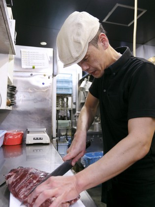 包厢烤肉　亚李蘭别邸别府店　　_港  船太郎