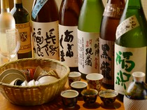 Ebisu Kichinoza_There is a wide selection of sake, and customers can choose from 30 different types of "ochoko" sake cups.