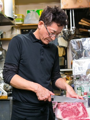 Yakiniku Senzankaku_Eigaku Kanetoyo