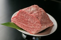Teppan Matsuzakaya_Golden ratio of lean meat and fat: Fillet 100g