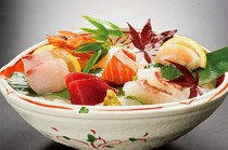 Seafood Restaurant Zauo Main Store_Assortment of seasonal sashimi "Kaze"