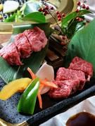 Yakiniku Ryuen_"Thick-sliced rump" is a dish that lets you savor the deliciousness of meat.