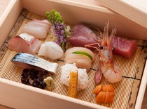 Fujiya Kyoshoku_Sashimi Set: A serving for one in a wooden box that is made from paulownia.