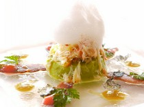 la liliana_Hairy crab salad with green asparagus panna cotta