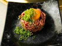 Yakiniku Senka Gyuriki_"Yamagata Beef Rare Steak Yukhoe Style" combines freshness and deliciousness