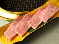 Yakiniku Senka Gyuriki_"Yamagata Beef Premium Kalbi" with exquisite marbled meat and the rich flavor of Yamagata beef