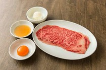 USHIGORO Bambina Shibuya Branch_Sirloin Sukiyaki *Includes 2 rich eggs and 2 bite-sized rice