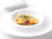 Le Jardin Gourmand_"Pan-fried sea bass caught by Koichi Mura with a Verbena flavor"