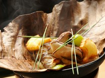 Gion Nishikawa_In autumn, barracuda, matsutake mushrooms, ginkgo nuts... "Hoba Miso Yaki" with a rich seasonal flavor