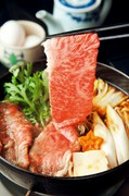  「흑모 와규 스키야키」 또는 「샤브샤브」회석 
