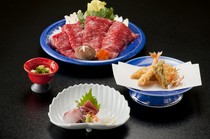  仙台牛肉寿喜烧及三道时令菜肴 